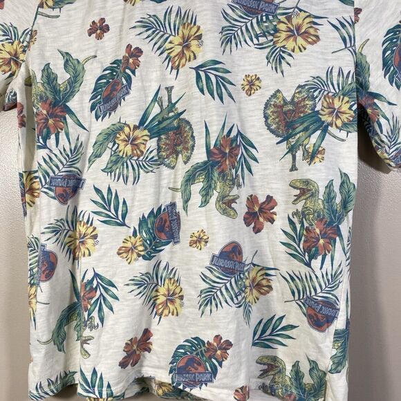 Jurassic Park Shirt XL Hawaiian Print Casual Short Sleeve Button Up Soft - Picture 7 of 13